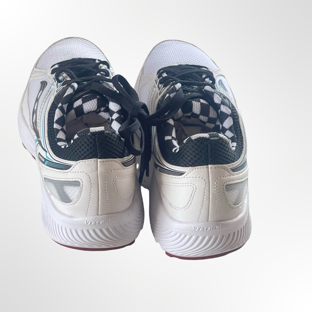 Saucony White Athletic Shoes in size 10 - Picture 2 of 5